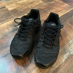 Nike Air Max Plus Running Shoe